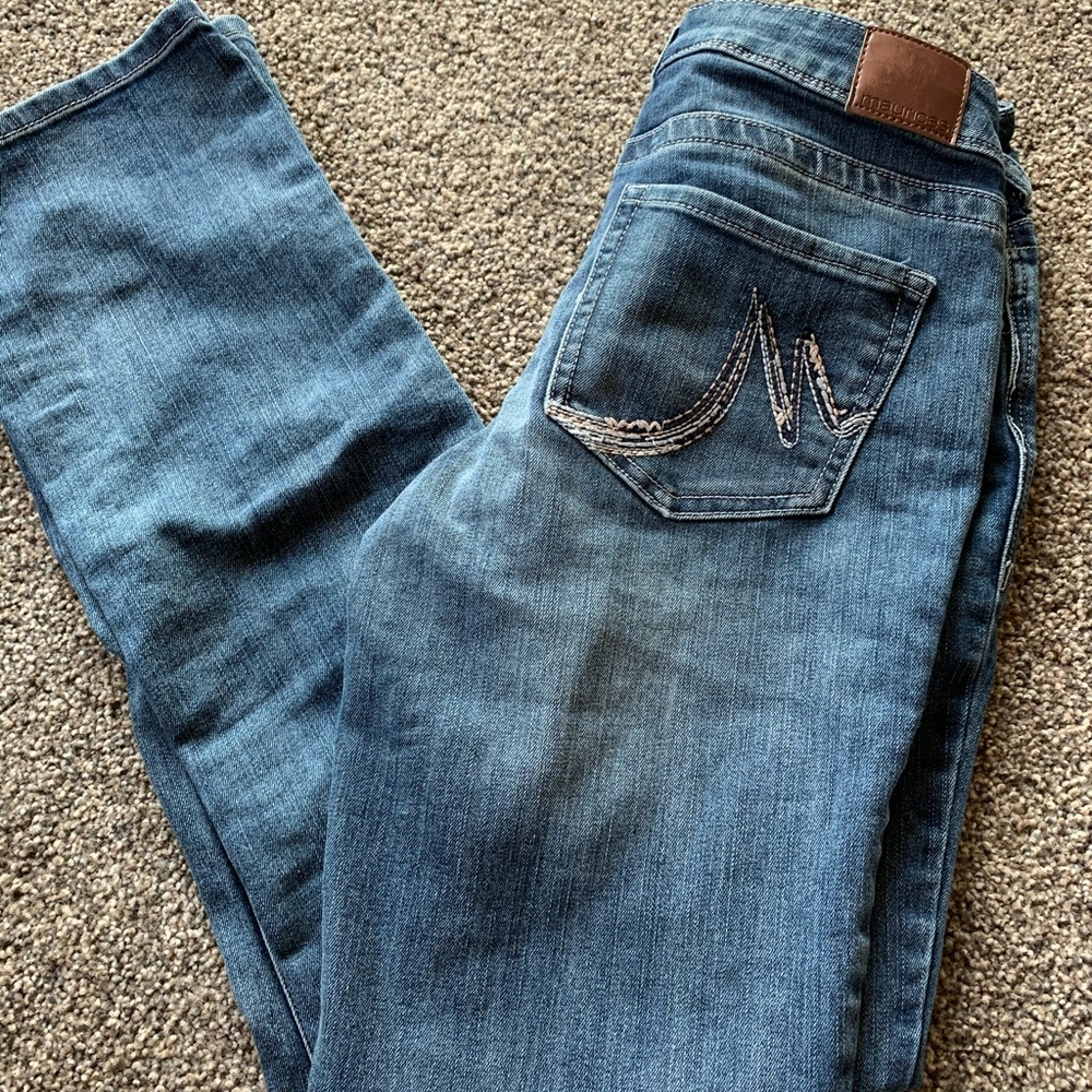 Maurices jeans